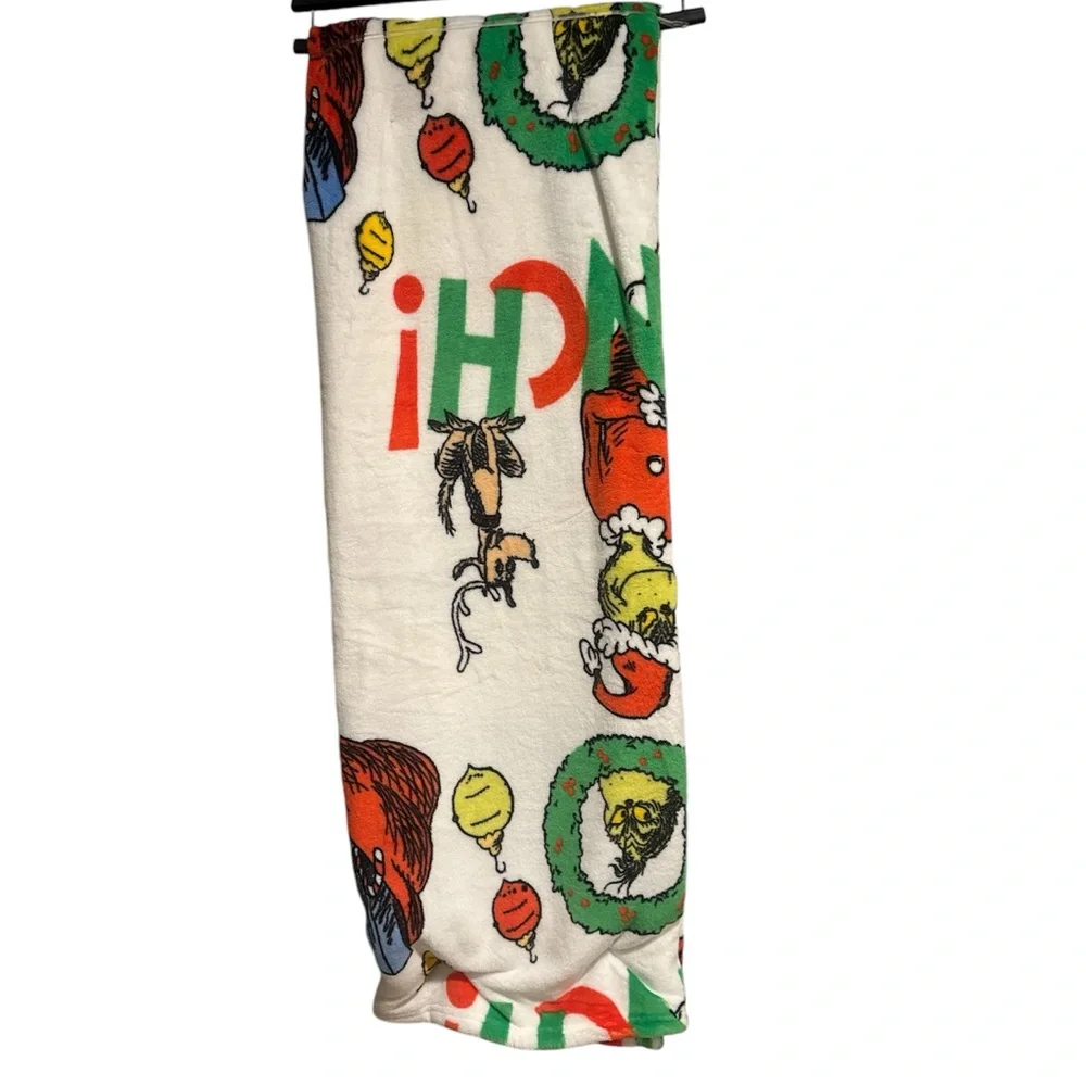 Grinch christmas blanket